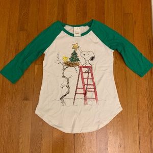 Snoopy Women’s Christmas shirt NEW